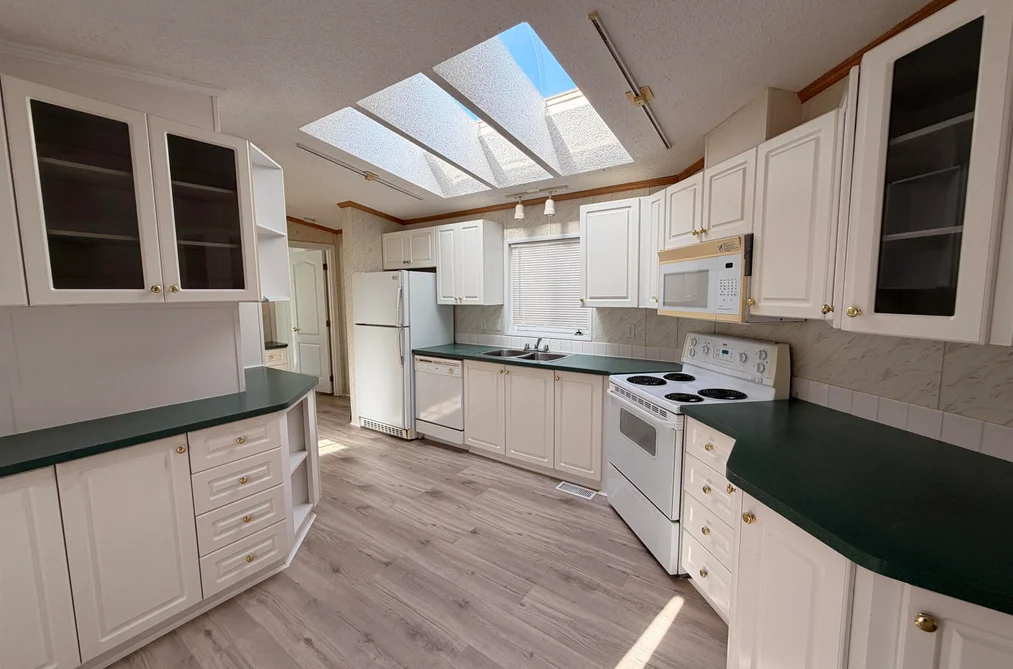 8 5575 MASON ROAD, Sechelt BC V7Z 0K9, Sechelt BC — Residential for Sale - Photo 7