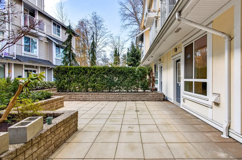 8 6965 HASTINGS STREET, Burnaby BC V5B 1S9, Burnaby BC — Residential for Sale - Photo 5