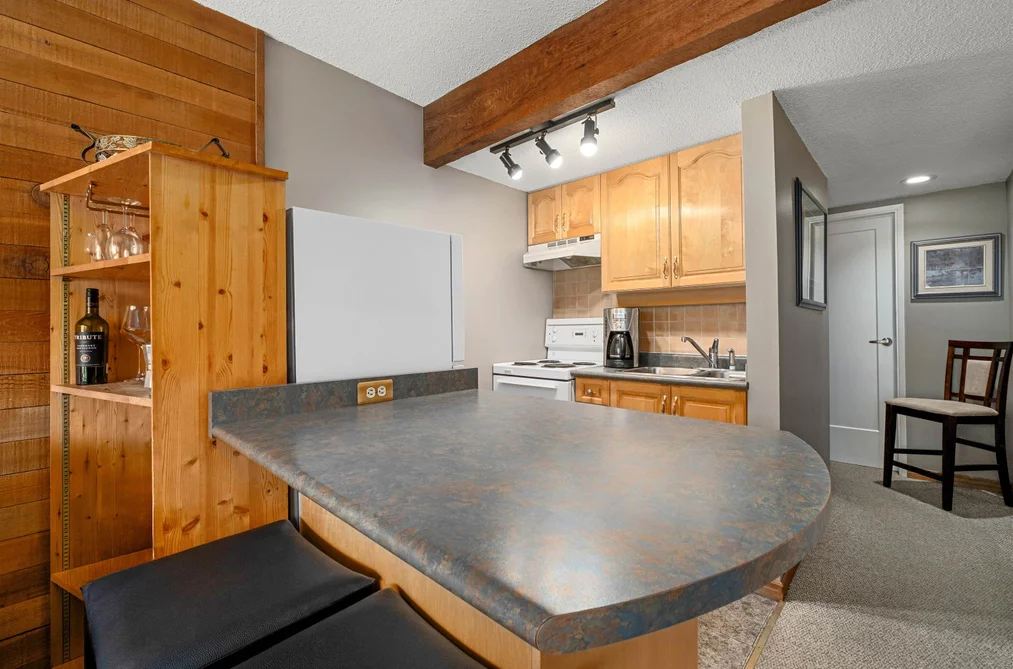 8 7001 NESTERS ROAD, Whistler, BC — Residential for Sale — Photo 4 of 20