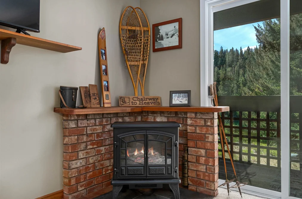 8 7001 NESTERS ROAD, Whistler, BC — Residential for Sale — Photo 9 of 20