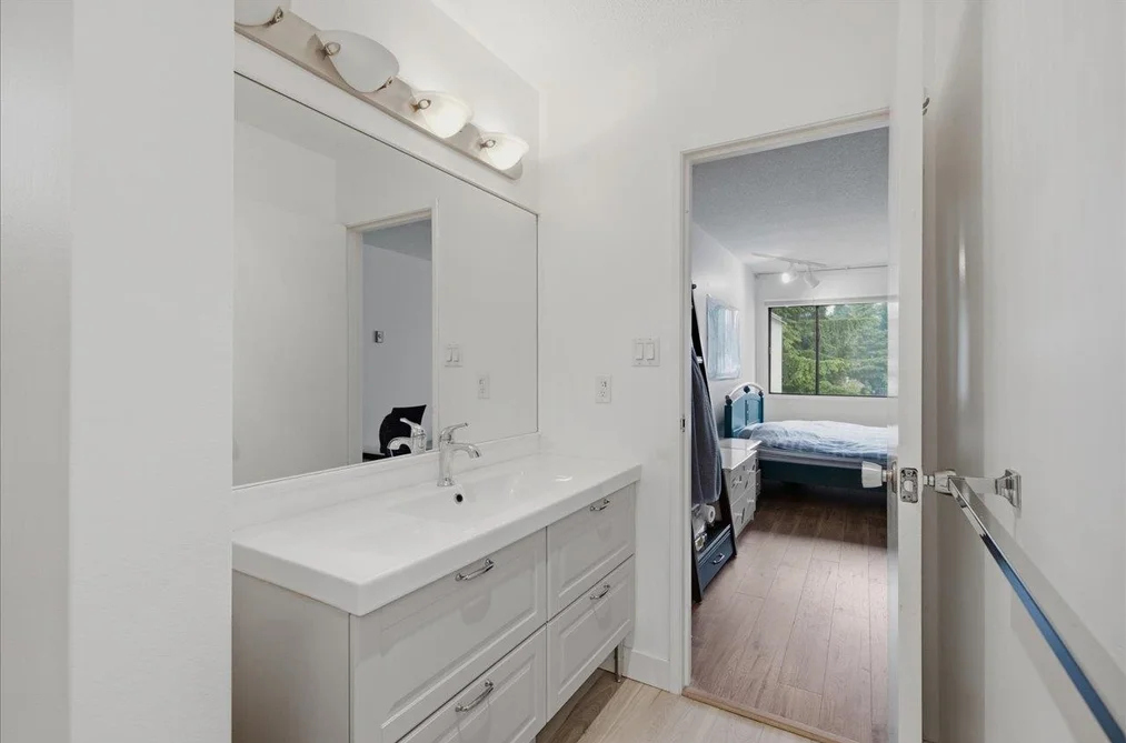 8 7363 MONTECITO DRIVE, Burnaby, BC — Residential for Sale — Photo 17 of 24