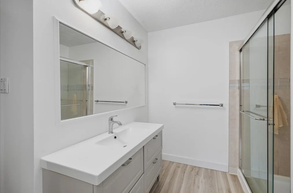 8 7363 MONTECITO DRIVE, Burnaby, BC — Residential for Sale — Photo 19 of 24