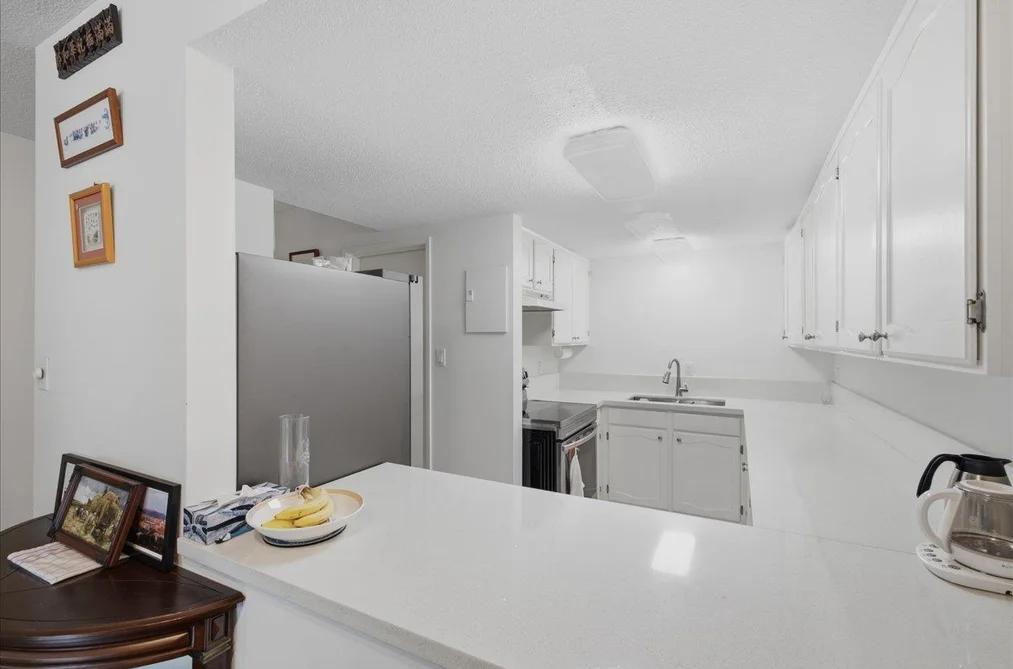 8 7363 MONTECITO DRIVE, Burnaby, BC — Residential for Sale — Photo 8 of 24