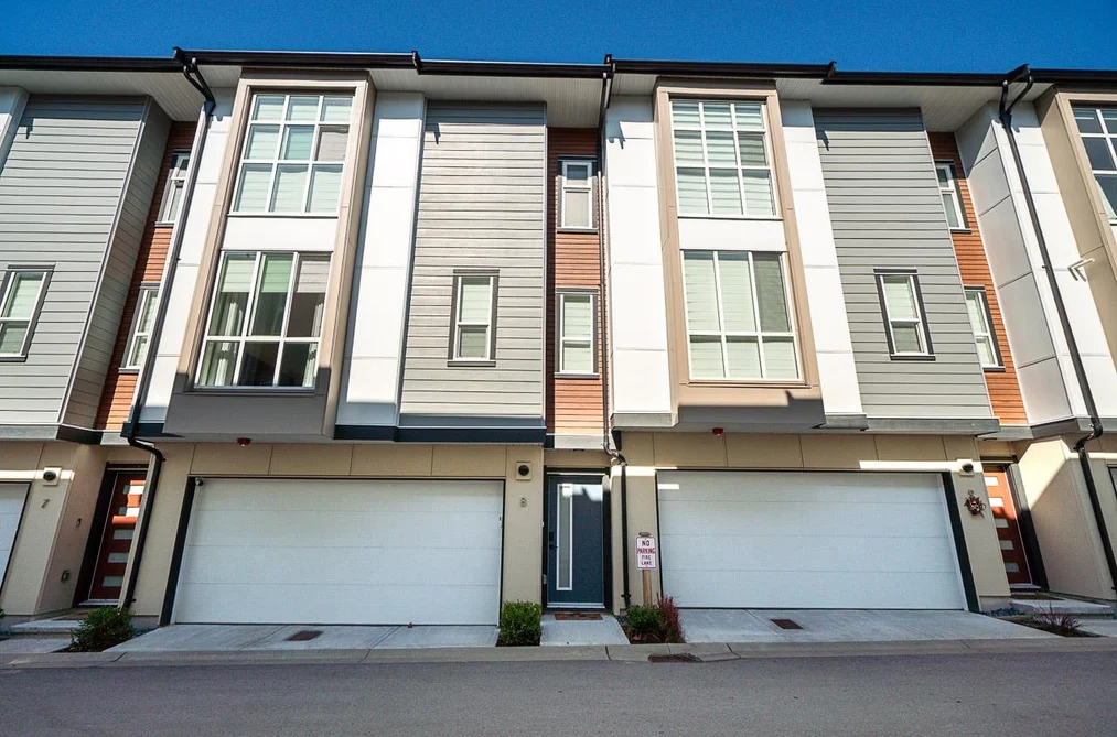 Townhouse for sale at 8 7670 207 Street Langley British Columbia - MLS: R3167684