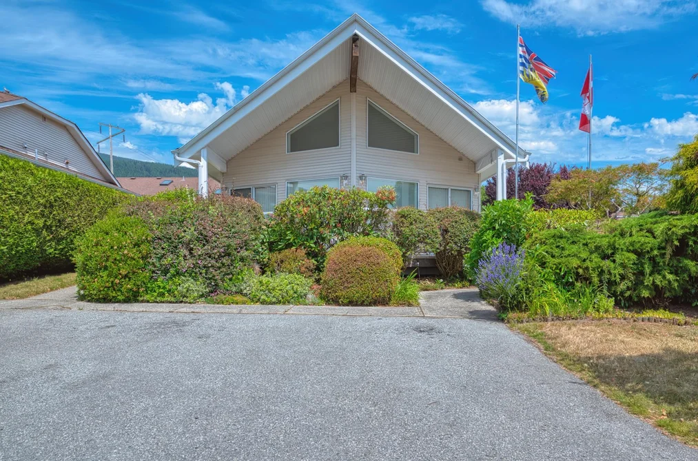 8 820 KIWANIS WAY, Gibsons BC V0N 1V9, Gibsons BC — Residential for Sale — Photo 36 of 37