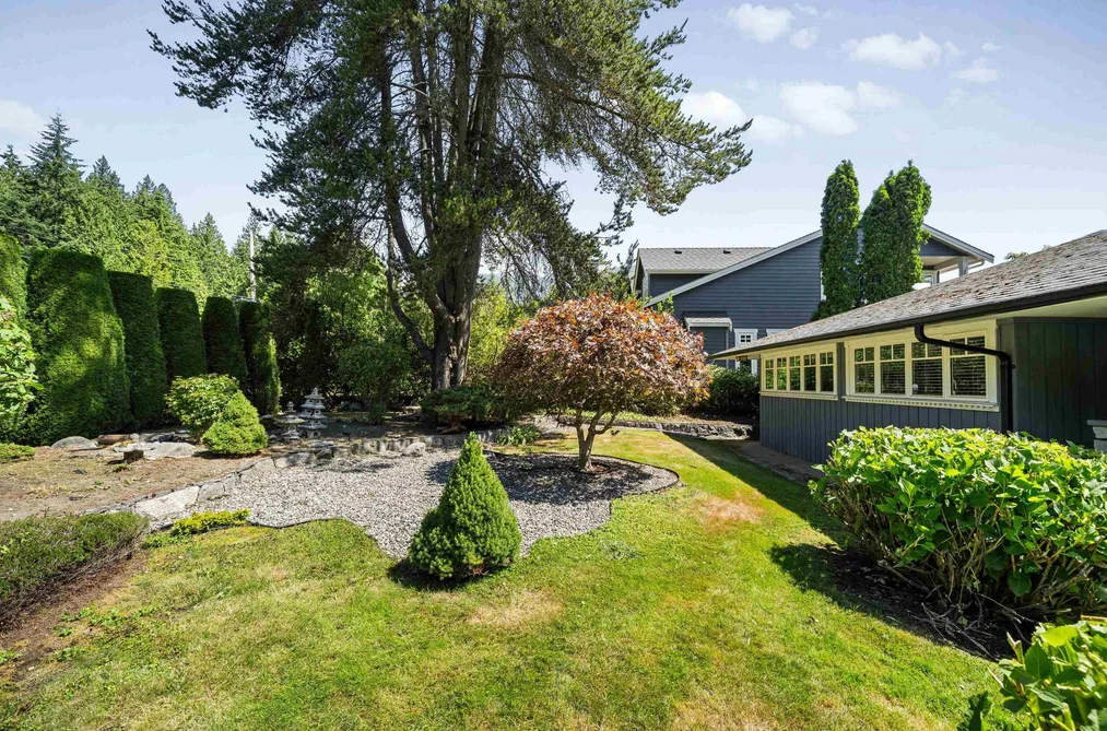 80 GLENMORE DRIVE, West Vancouver, BC — Residential for Sale — Photo 36 of 40