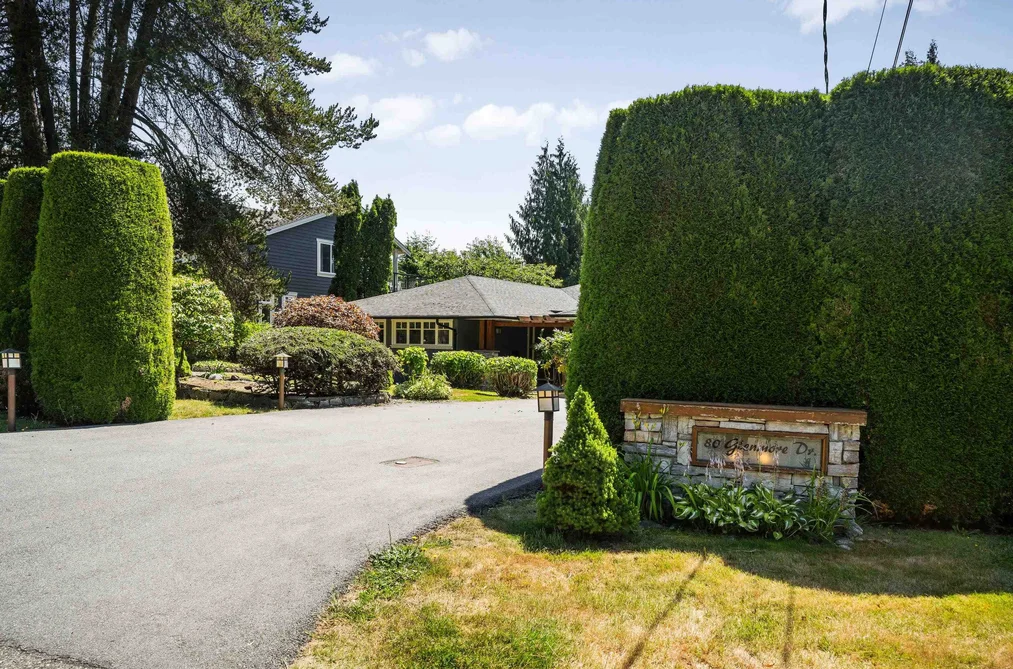 80 GLENMORE DRIVE, West Vancouver, BC — Residential for Sale — Photo 7 of 40
