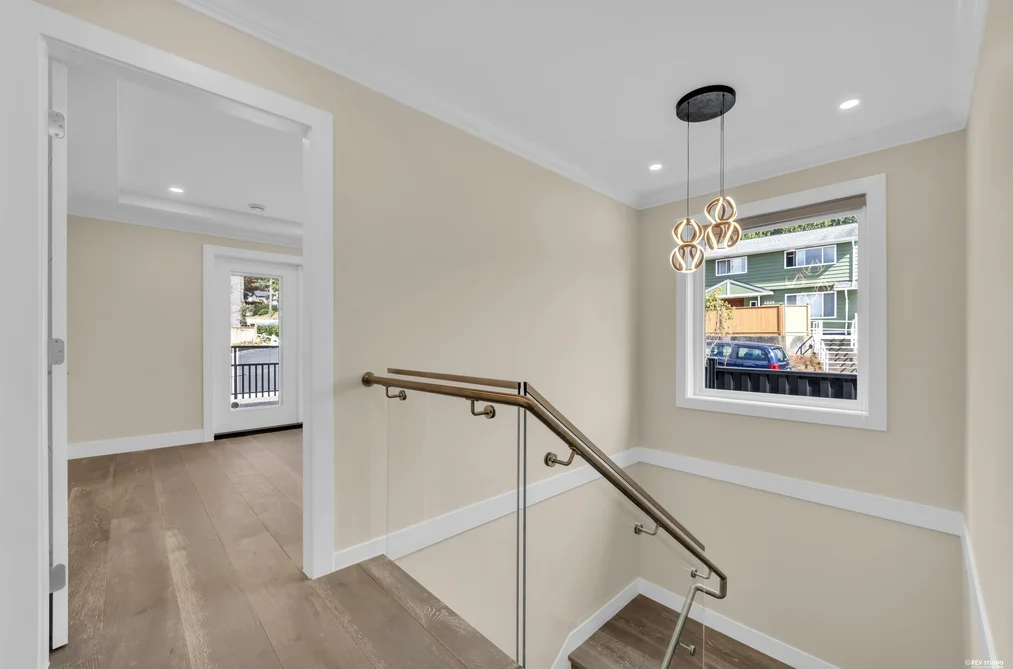 800 Montroyal Boulevard, North Vancouver, BC - MLS: R3164993 - Photo 17 800 Montroyal Boulevard, North Vancouver, BC - MLS: R3164993 - Photo 17