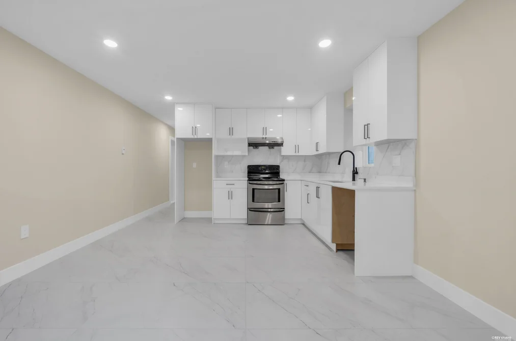 800 Montroyal Boulevard, North Vancouver, BC - MLS: R3164993 - Photo 24 800 Montroyal Boulevard, North Vancouver, BC - MLS: R3164993 - Photo 24