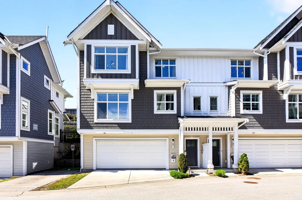 Townhouse for sale at 801 11295 Pazarena Place Maple Ridge British Columbia - MLS: R3116305