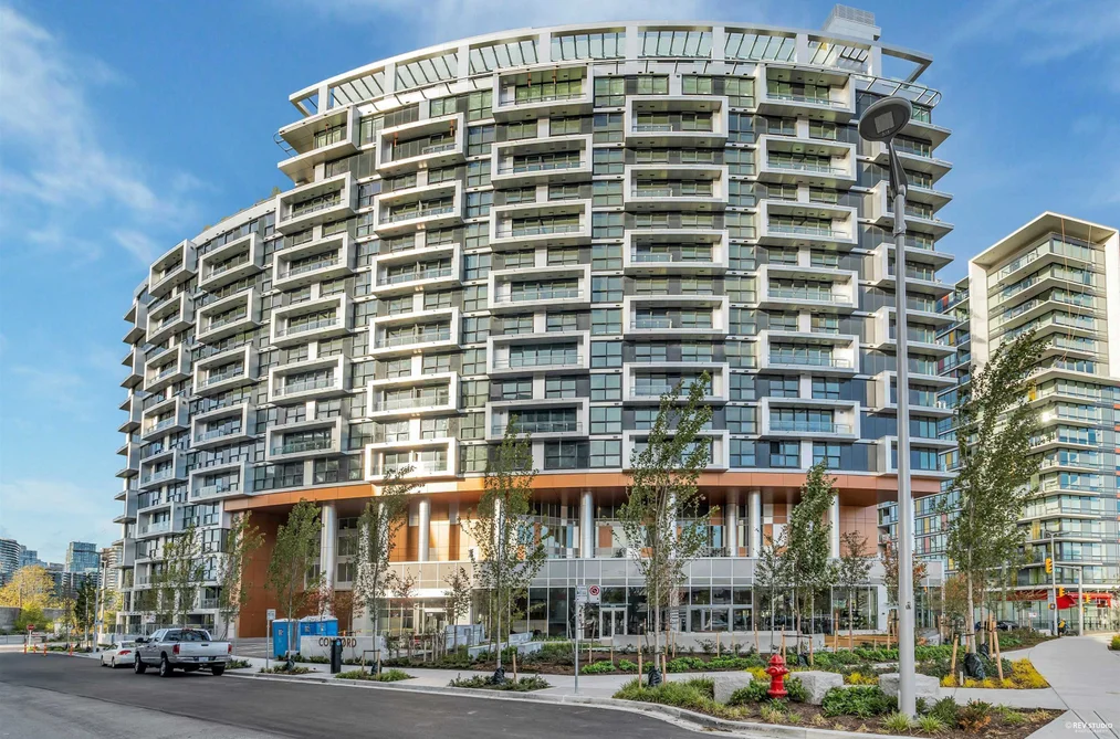 801 1768 COOK STREET, Vancouver BC V5Y 0N3, Vancouver BC — Residential for Sale - Main Photo