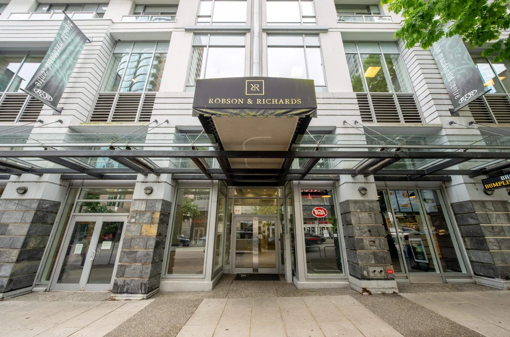Condo for sale at 801 480 Robson Street Vancouver British Columbia - MLS: R3123610