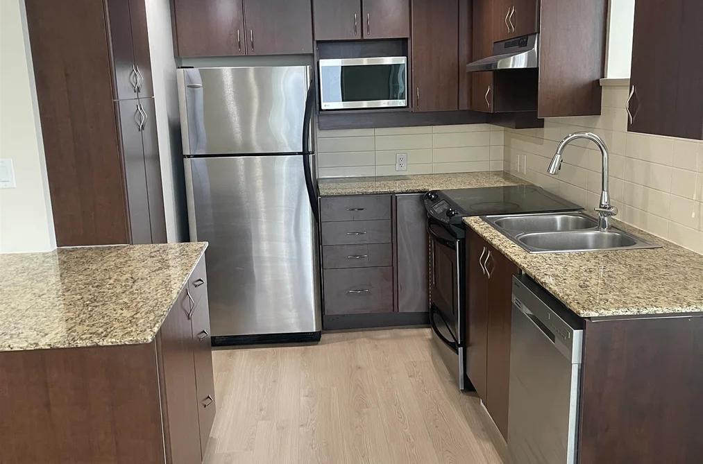 801 9232 UNIVERSITY CRESCENT, Burnaby BC V5A 0A3, Burnaby BC — Residential for Sale - Photo 6