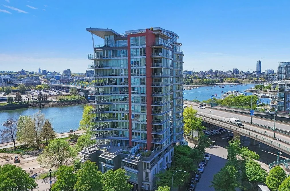 Condo for sale at 801 980 Cooperage Way Vancouver British Columbia - MLS: R3155869