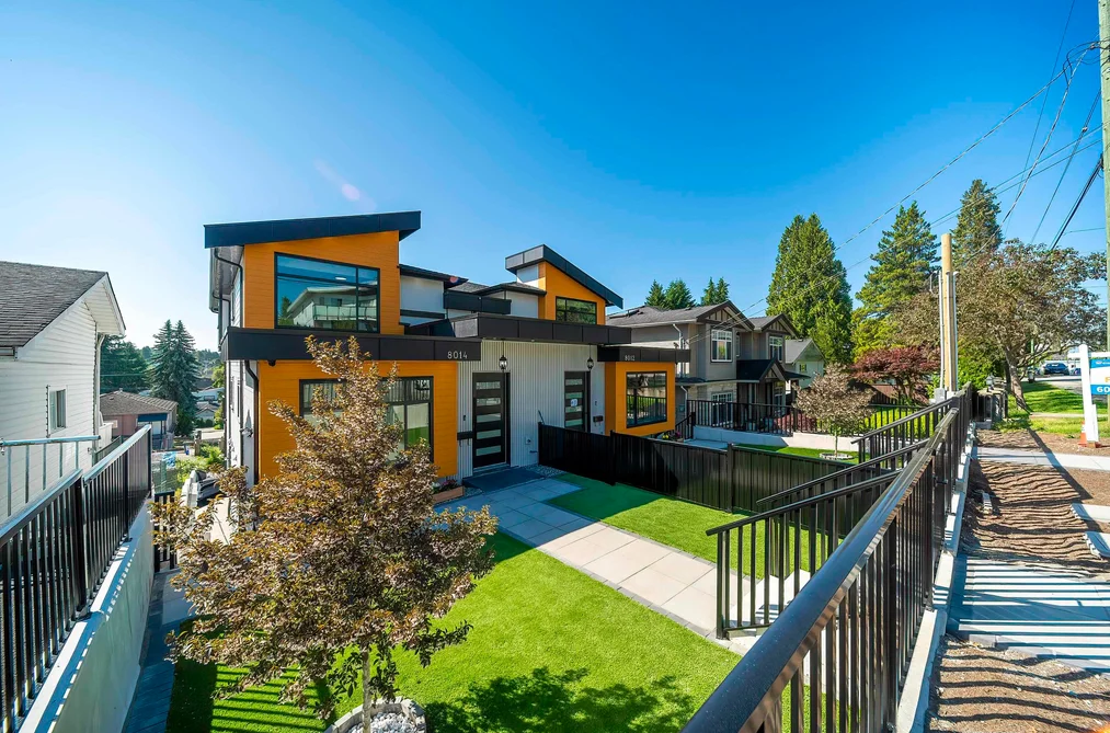 8012 11TH AVE, Burnaby BC V3N 2N7, Burnaby BC — Residential for Sale - Photo 4