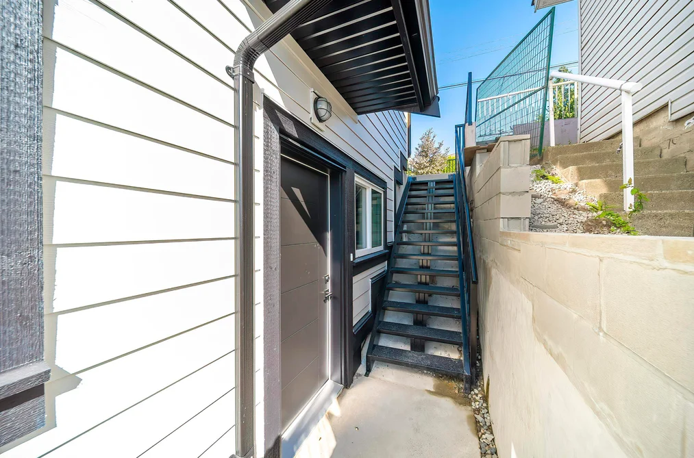 8014 11TH AVENUE, Burnaby BC V3N 2N7, Burnaby BC — Residential for Sale - Photo 5