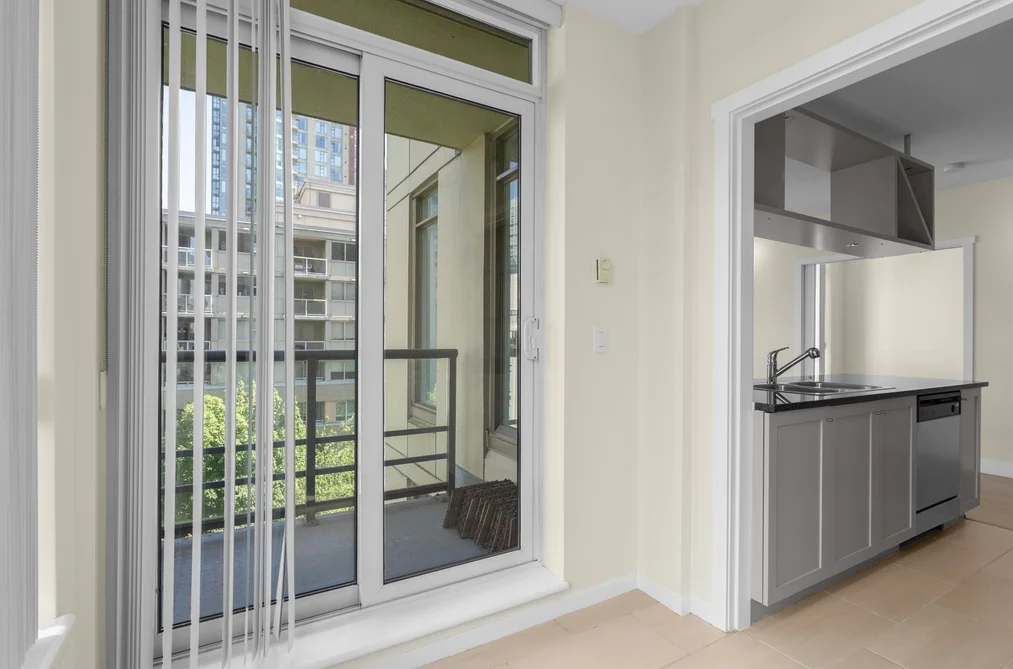 802 1001 HOMER STREET, Vancouver BC V6B 1M9, Vancouver BC — Residential for Sale — Photo 11 of 35