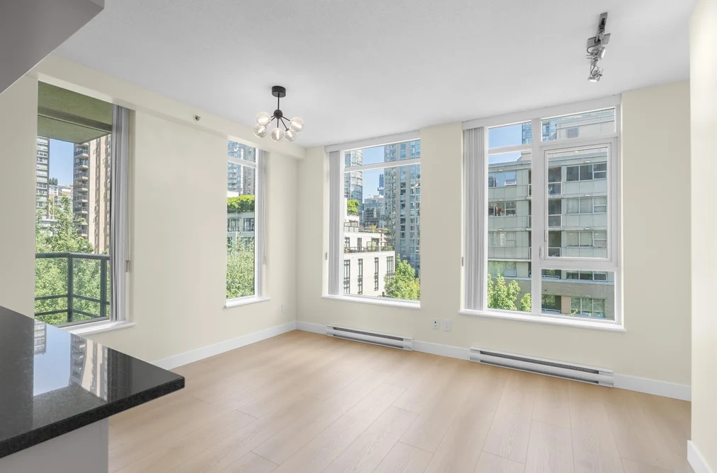 802 1001 HOMER STREET, Vancouver BC V6B 1M9, Vancouver BC — Residential for Sale — Photo 4 of 35