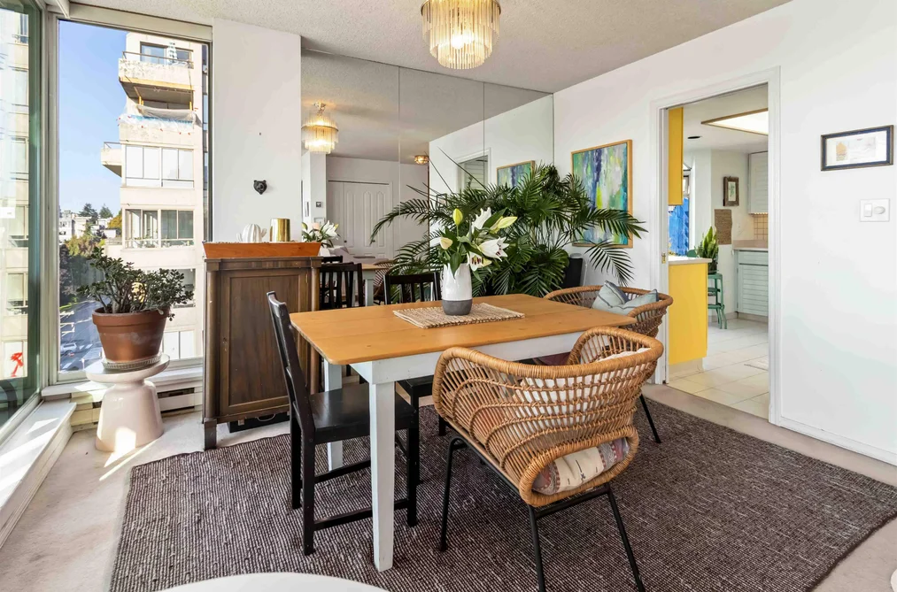 802 1455 DUCHESS AVENUE, West Vancouver BC V7T 1H7, West Vancouver BC — Residential for Sale - Photo 4