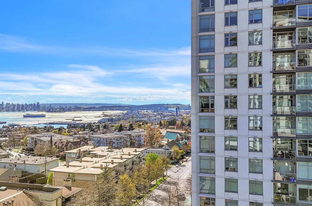 802 158 W 13TH STREET, North Vancouver BC V7M 0A7, North Vancouver BC — Residential for Sale - Photo 2
