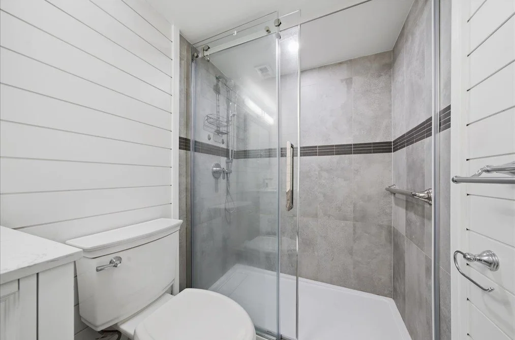 802 1745 ESQUIMALT AVENUE, West Vancouver BC V7V 1R7, West Vancouver BC — Residential for Sale — Photo 13 of 40