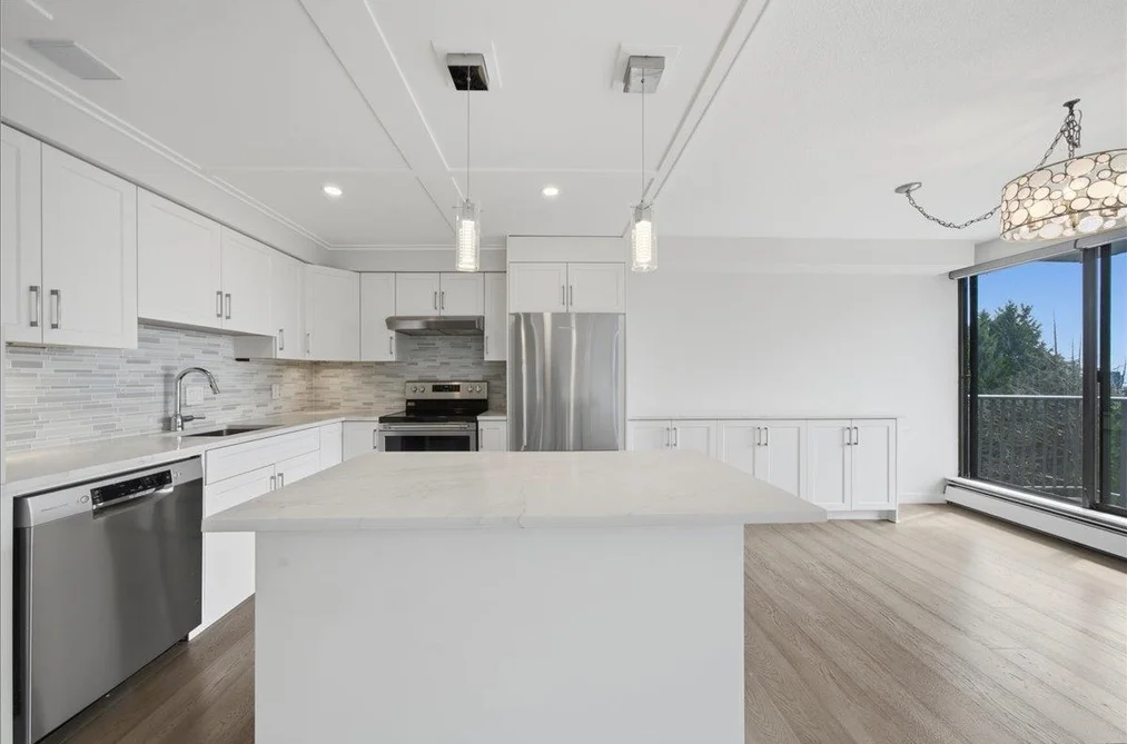 802 1745 ESQUIMALT AVENUE, West Vancouver BC V7V 1R7, West Vancouver BC — Residential for Sale — Photo 17 of 40