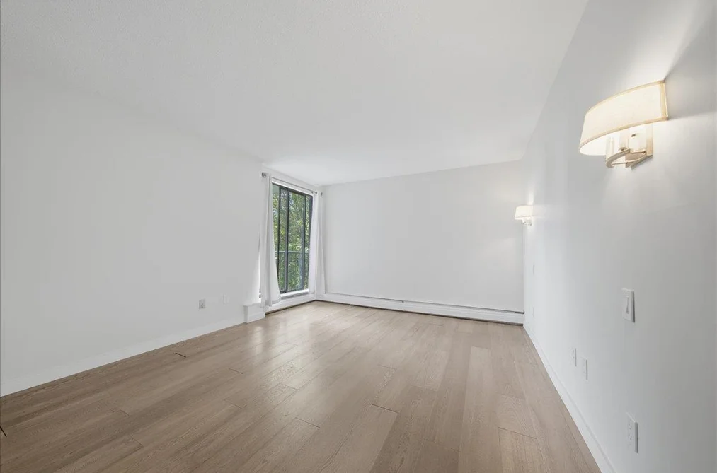 802 1745 ESQUIMALT AVENUE, West Vancouver BC V7V 1R7, West Vancouver BC — Residential for Sale — Photo 23 of 40