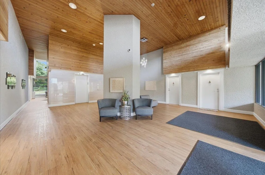802 1745 ESQUIMALT AVENUE, West Vancouver BC V7V 1R7, West Vancouver BC — Residential for Sale — Photo 32 of 40