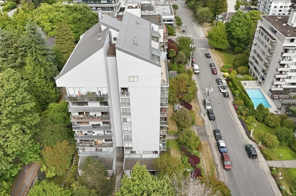 802 1745 ESQUIMALT AVENUE, West Vancouver BC V7V 1R7, West Vancouver BC — Residential for Sale — Photo 37 of 40