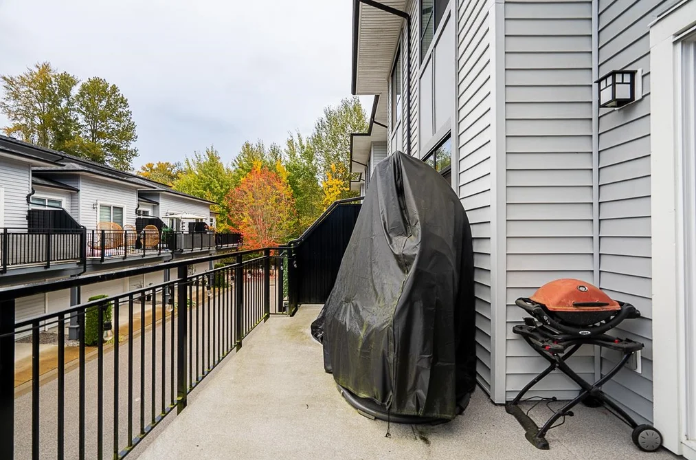 802-18505 Laurensen Place, Surrey, BC - Townhouse for Sale - Photo 32 of 39
