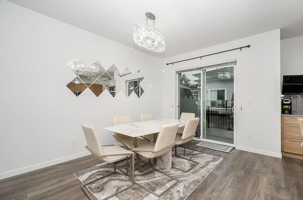 802-18505 Laurensen Place, Surrey, BC - Townhouse for Sale - Photo 9 of 39