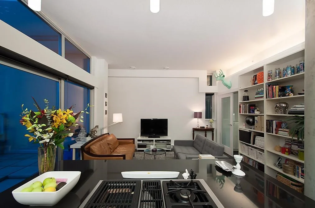 802 - 33 W Pender Street, Vancouver, BC - MLS: R3179401 - Photo 3 802 - 33 W Pender Street, Vancouver, BC - MLS: R3179401 - Photo 3