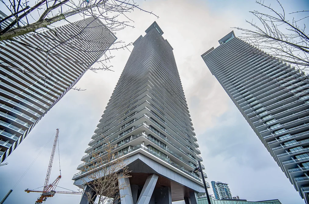 Condo for sale at 802 4730 Lougheed Highway Burnaby British Columbia - MLS: R3126842