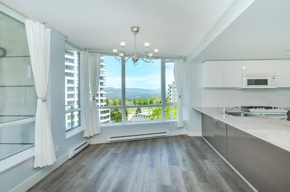 802 4808 HAZEL STREET, Burnaby BC V5H 0A2, Burnaby BC — Residential for Sale - Photo 2