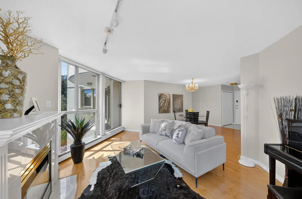 802 6188 PATTERSON AVENUE, Burnaby BC V5H 2N1, Burnaby BC — Residential for Sale - Photo 2
