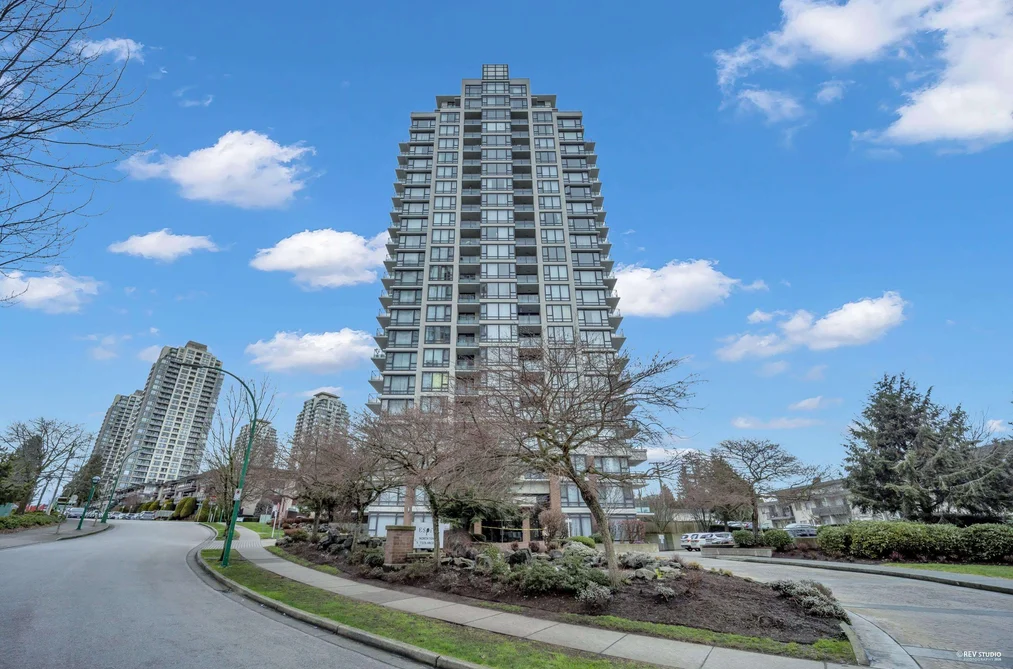Condo for sale at 802 7325 Arcola Street Burnaby British Columbia - MLS: R3133337