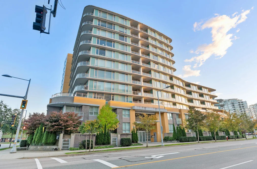 Condo for sale at 802 7708 Alderbridge Way Richmond British Columbia - MLS: R3126925