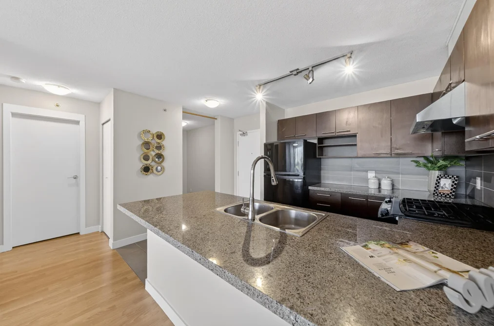 802 9171 FERNDALE ROAD, Richmond BC V6Y 0A5, Richmond BC — Residential for Sale - Photo 4