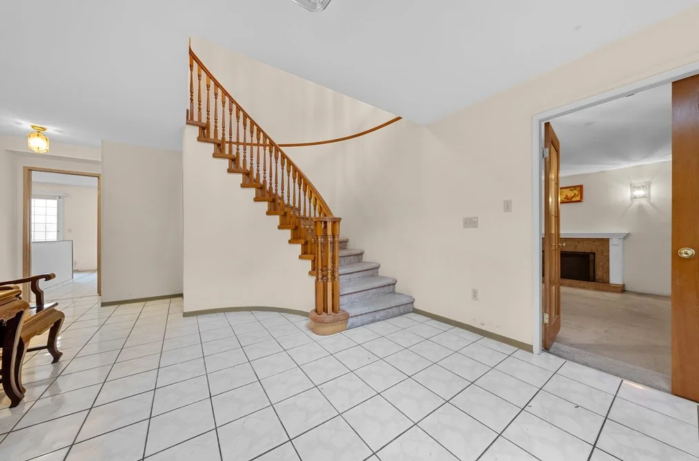 8020 GENERAL CURRIE ROAD, Richmond BC V6Y 1M1, Richmond BC — Residential for Sale - Photo 3