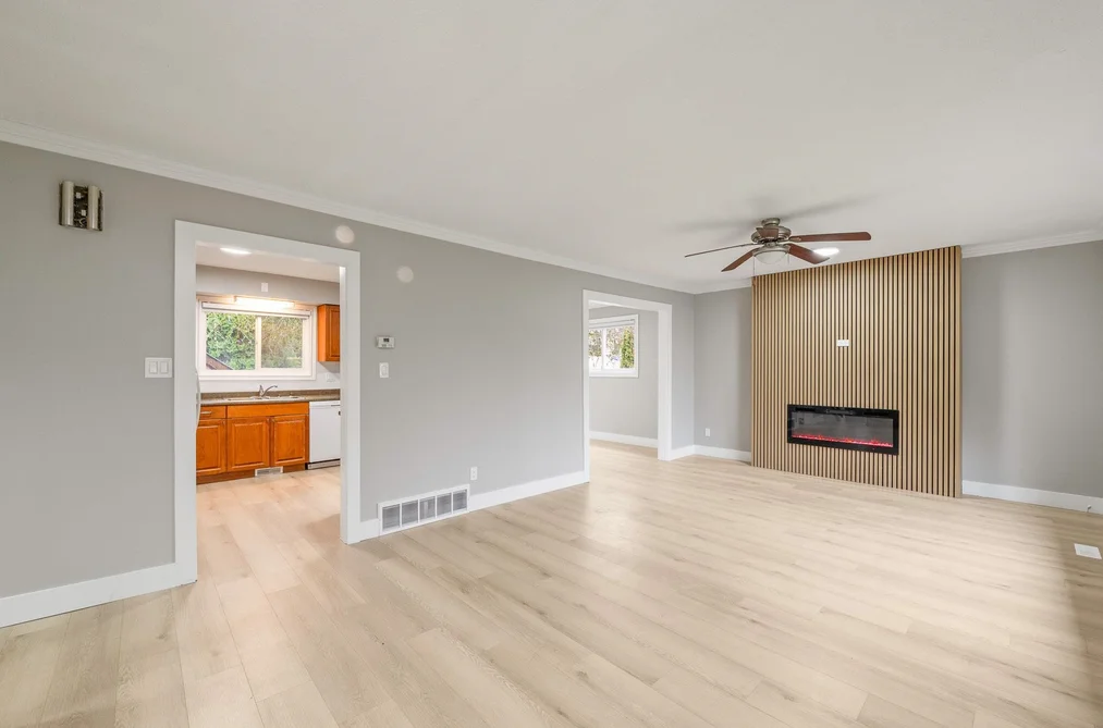 8024 CEDAR STREET, Mission BC V2V 3N1, Mission BC — Residential for Sale - Photo 6
