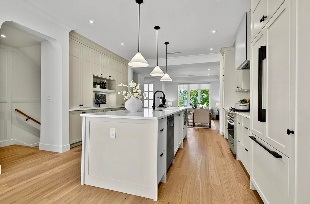 1 8029 MACPHERSON AVENUE, Burnaby BC V5J 4P5, Burnaby BC — Residential for Sale — Photo 12 of 37
