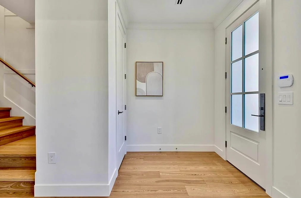 1 8029 MACPHERSON AVENUE, Burnaby BC V5J 4P5, Burnaby BC — Residential for Sale — Photo 3 of 37