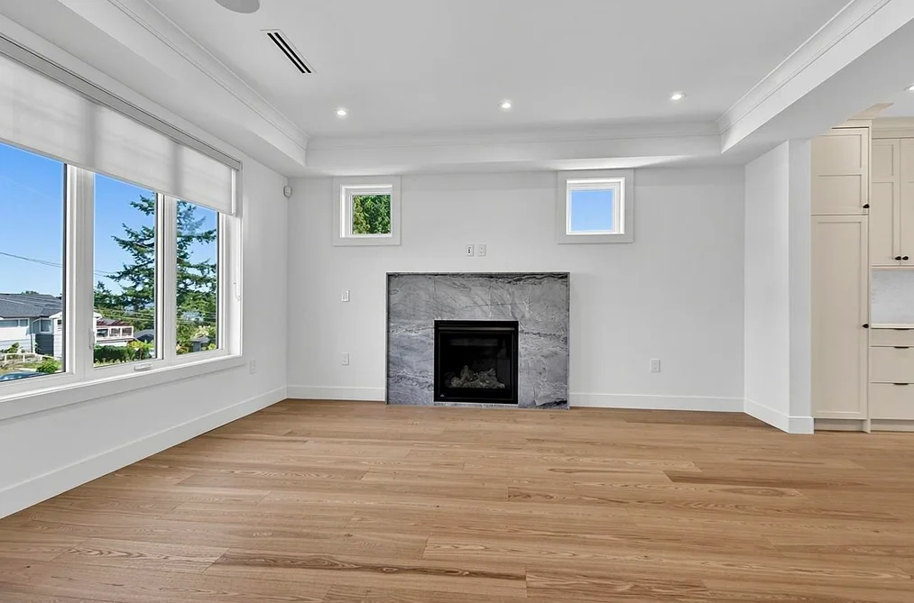1 8029 MACPHERSON AVENUE, Burnaby BC V5J 4P5, Burnaby BC — Residential for Sale — Photo 7 of 37