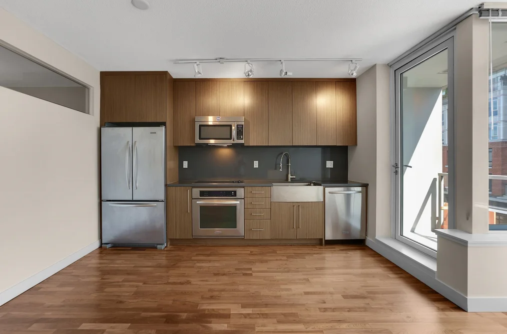 803 251 E 7TH AVENUE, Vancouver BC V5T 0B9, Vancouver BC — Residential for Sale — Photo 8 of 23