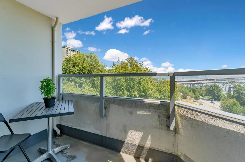 803 31 ELLIOT STREET, New Westminster, BC — Residential for Sale — Photo 4 of 24