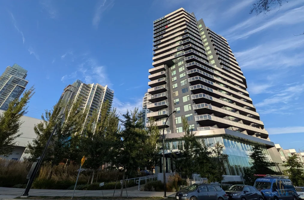 Condo for sale at 803 4433 Alaska Street Burnaby British Columbia - MLS: R3169080
