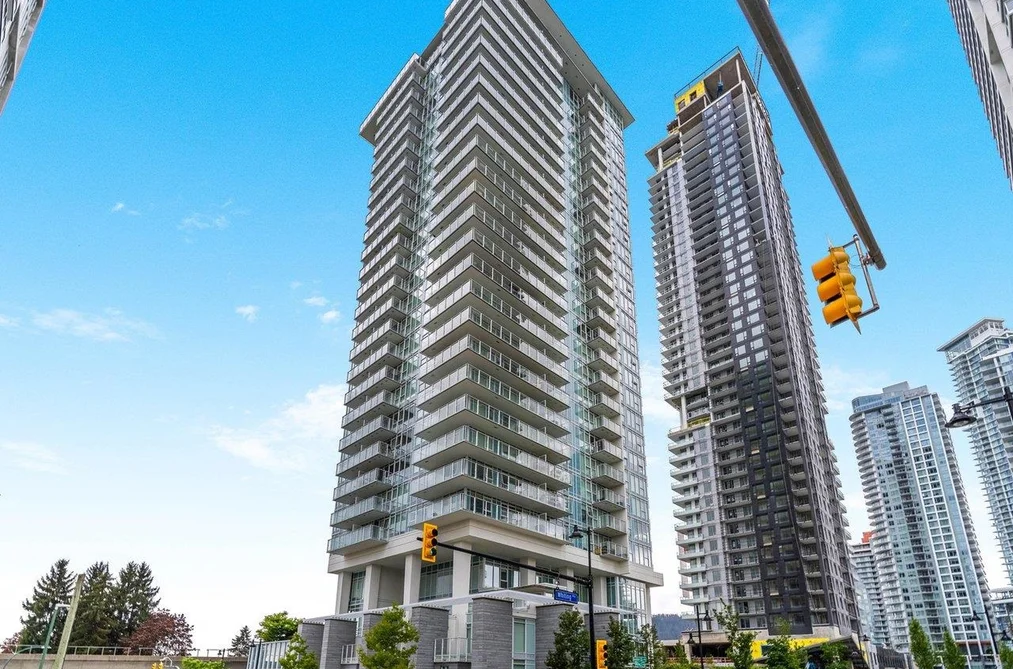 Condo for sale at 803 652 Whiting Way Coquitlam British Columbia - MLS: R3123712