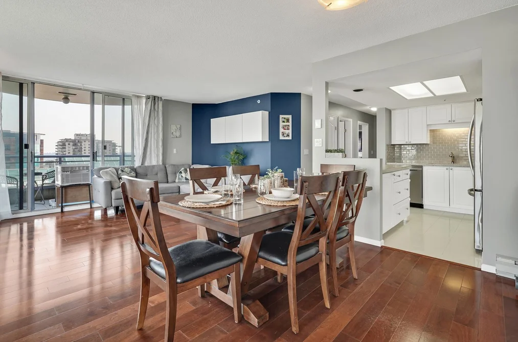 Condo for sale at 803 719 Princess Street New Westminster British Columbia - MLS: R3153469