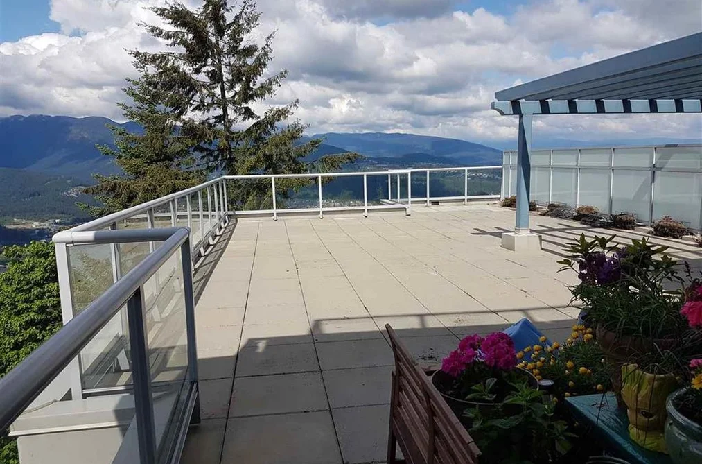 803 9262 UNIVERSITY CRESCENT, Burnaby BC V5A 0A4, Burnaby BC — Residential for Sale - Photo 2