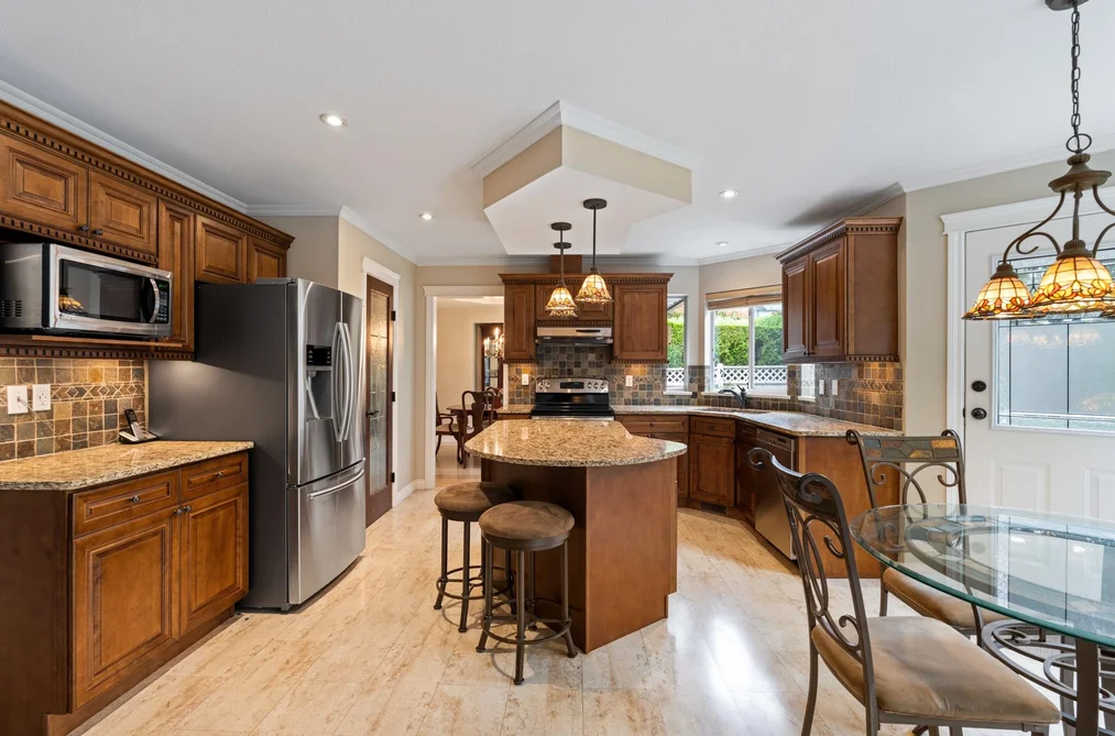 8030 153a St, Surrey, BC - MLS: R3170875